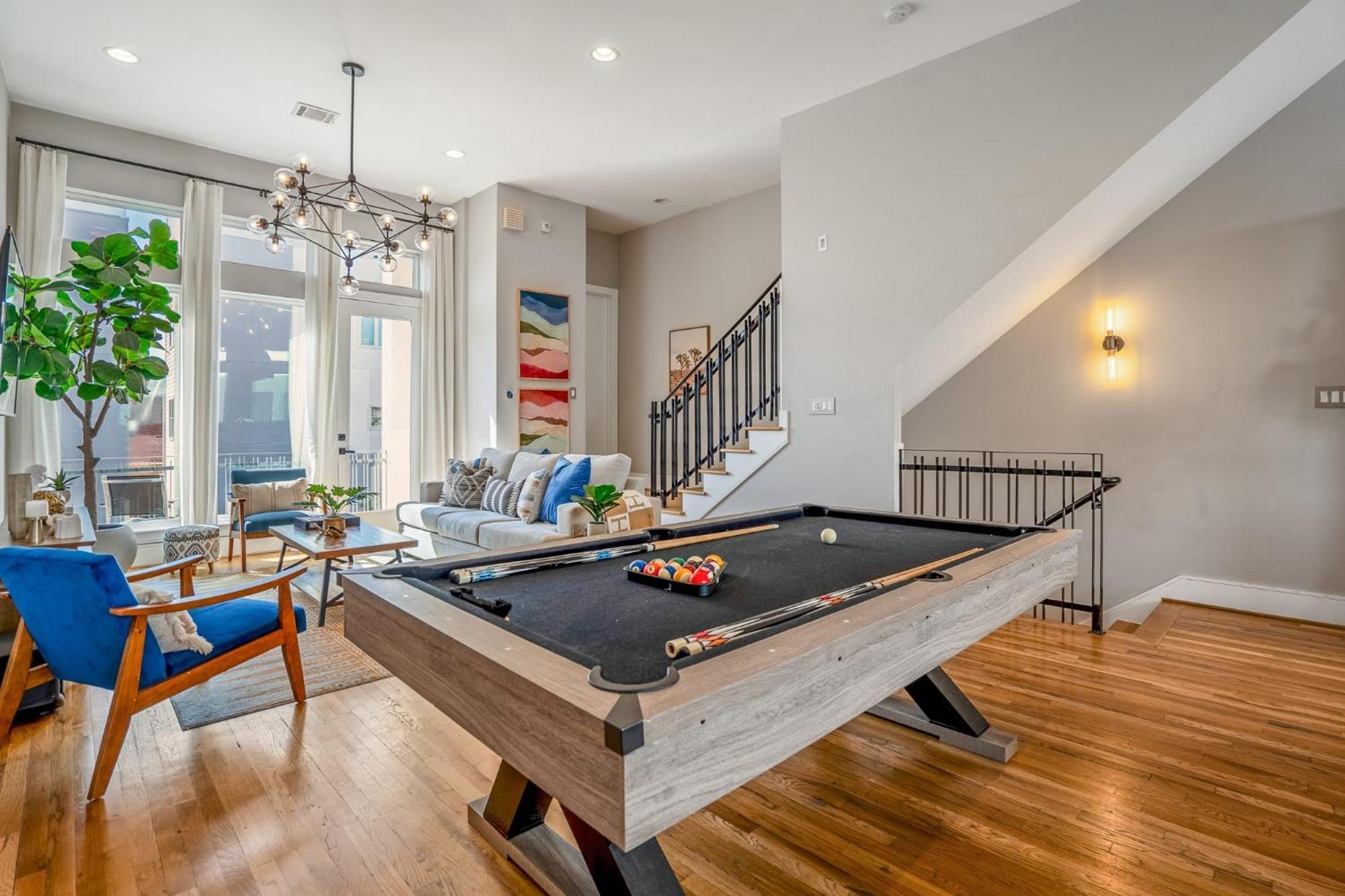 Luxury Downtown Getaway With Breathtaking Views Villa Houston Exterior photo